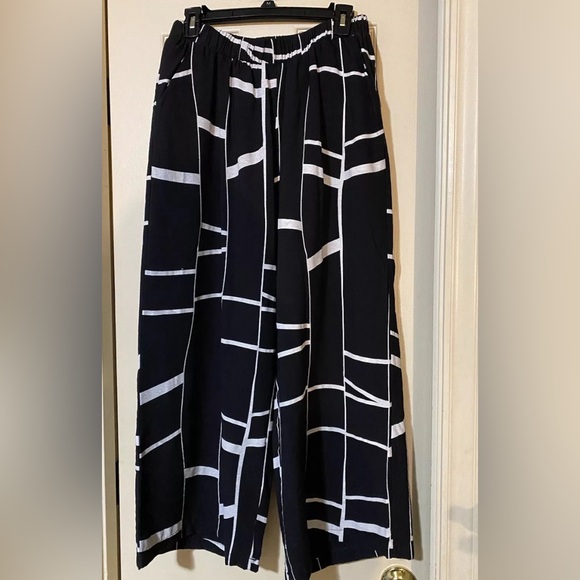 Radzoli Women’s Wide Leg Pants Black & White Abstract Pull On Trousers Sz Large - Picture 2 of 7